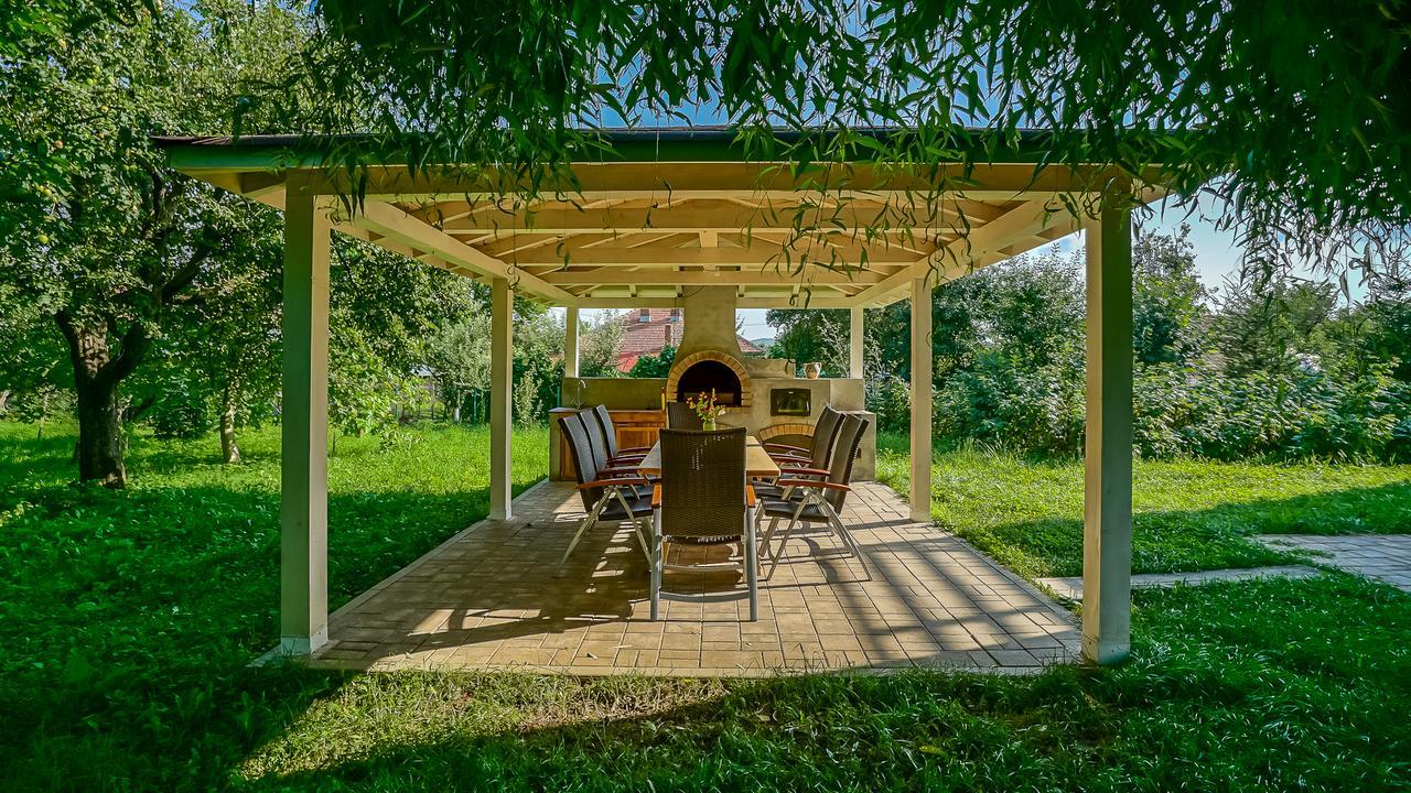 Vila Luna Comarnic Exterior photo