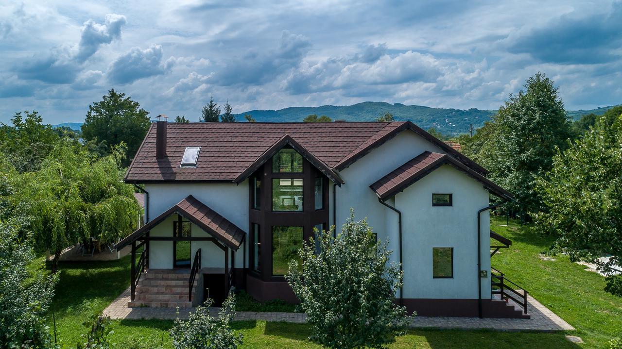 Vila Luna Comarnic Exterior photo